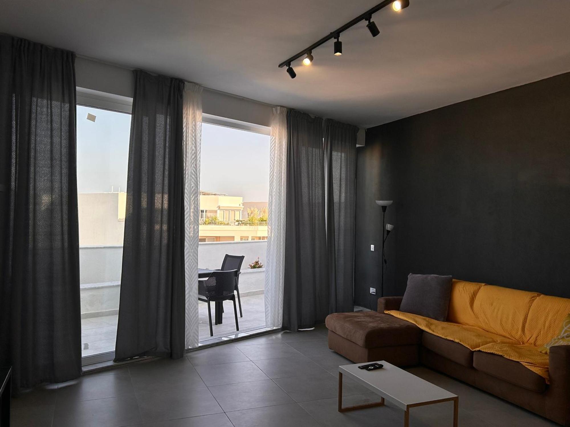Апартаменты Qawra Penthouse 4Person Ac+Wifi Сент-Полс-Бей Экстерьер фото