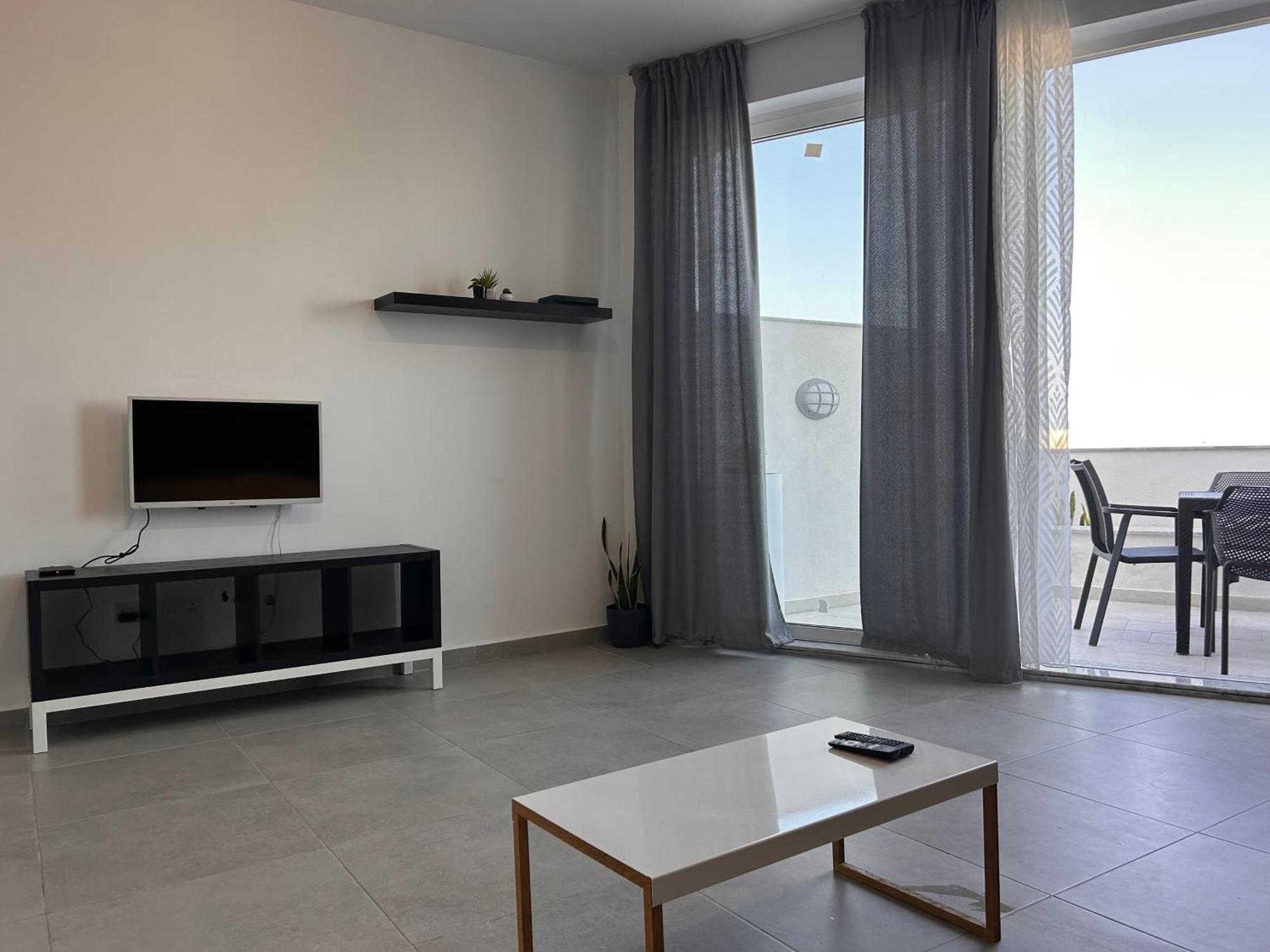 Апартаменты Qawra Penthouse 4Person Ac+Wifi Сент-Полс-Бей Экстерьер фото